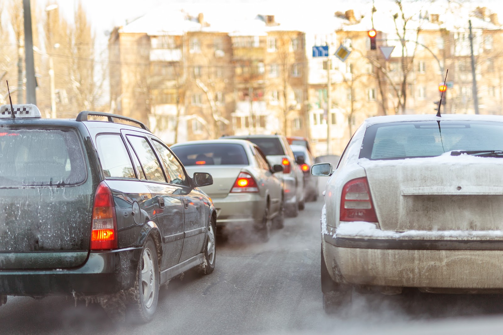 Dangerous-times-on-the-road-cars-icy-roads